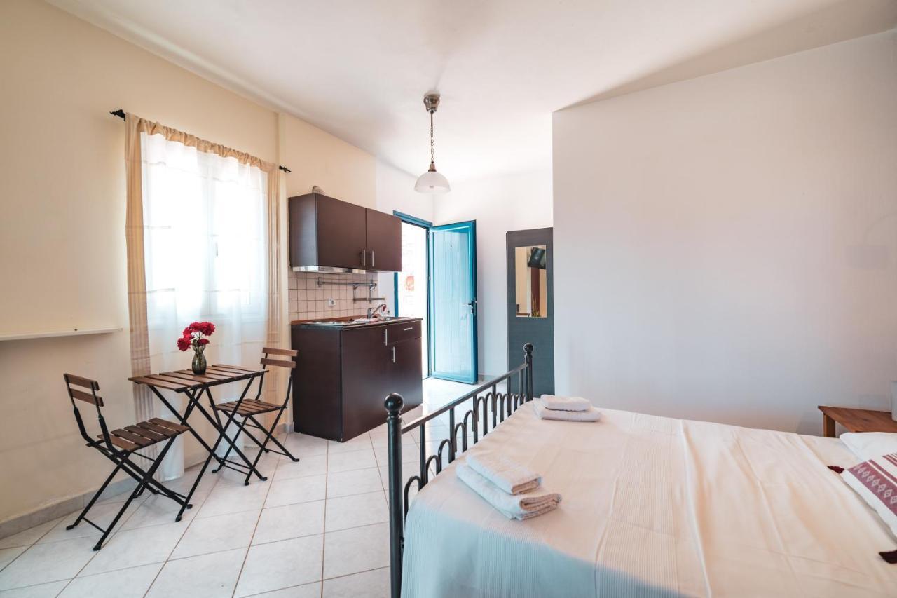 Philyra Appartments Agia Pelagia  외부 사진