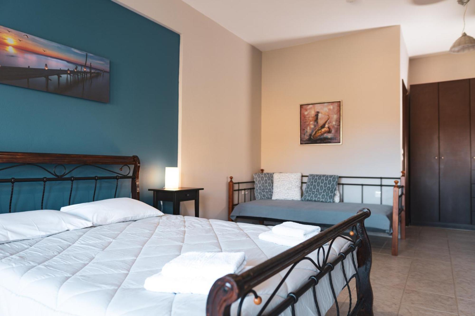 Philyra Appartments Agia Pelagia  객실 사진